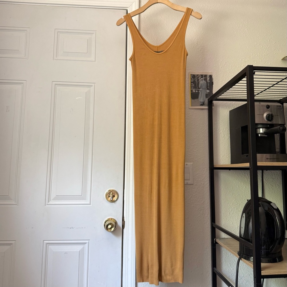 ENZA‎ COSTA mustard yellow soft rib knit stretchy bodycon scoop sleeveless midi